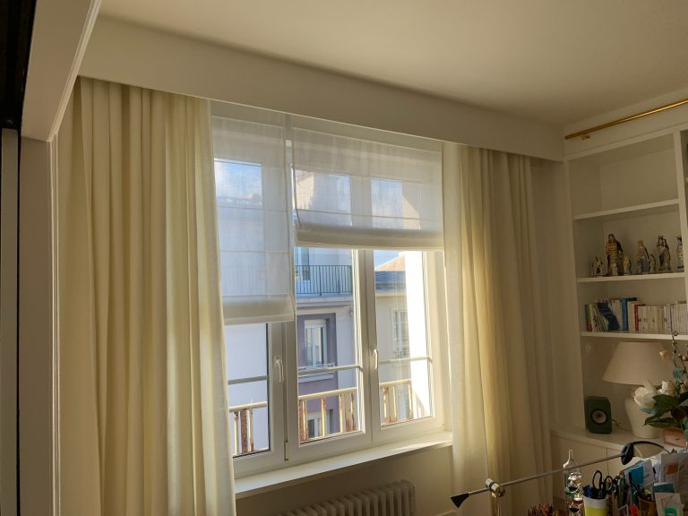 Rideaux pare-soleil et store bateau en voilage effet lin