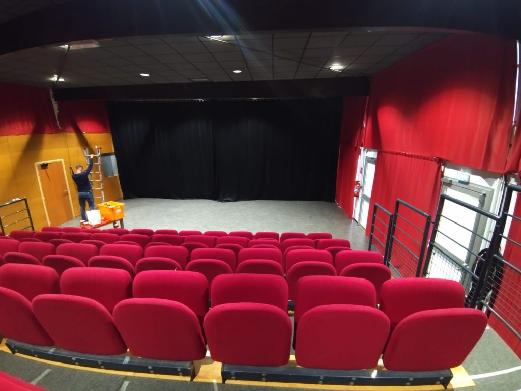 Salle de spectacle2